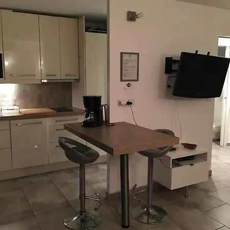 39, Port Nature, Au Village Naturiste * 阿格德